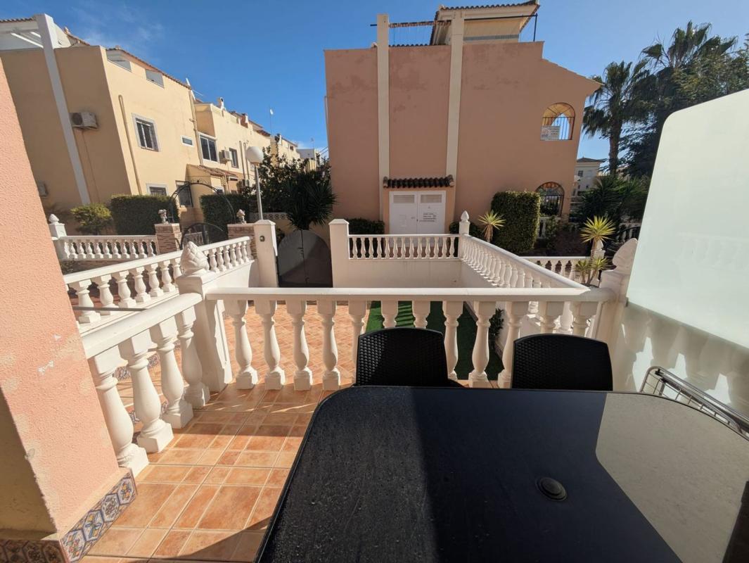 Sprzedaż szeregowego domku w Chalet adosado en Calle Clementina, 81, Horizonte - La Campana, Orihuela , Orihuela photo 5