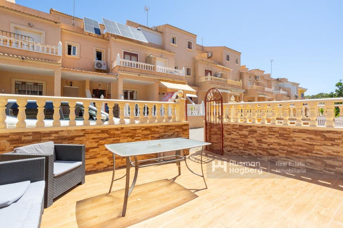 Venta de chalet adosado en  Chalet adosado en Polígono C-2 p Flamenca Sur, La Zenia, Orihuela , Orihuela photo 3
