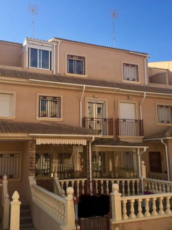 Chalet pareado en jalon, 43, Playa Flamenca, Orihuela thumbnail 3