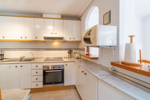 Chalet adosado en Calle Nicolás de Bussi, 22, Playa Flamenca, Orihuela photo 4