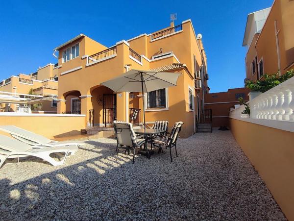 Duplex na sprzedaż w Dúplex en Zona Lago - Los Almendros, Orihuela, Orihuela photo 4