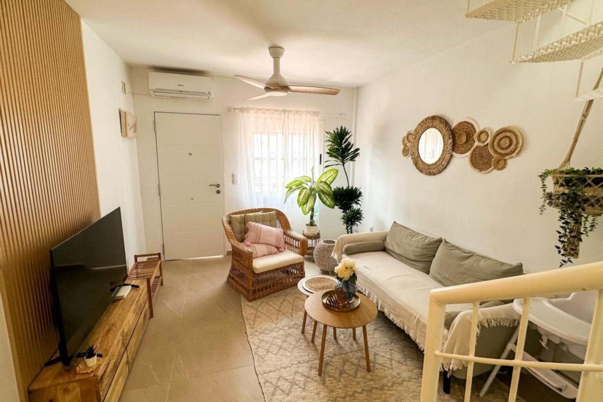 Sale of apartment in Piso en Calle Guapiles, Playa Flamenca, Orihuela, Orihuela
photo 2