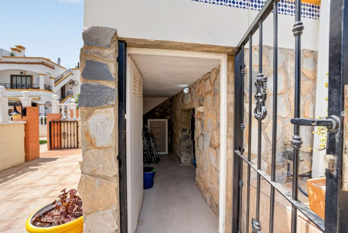 Sale of apartment in Piso en Calle Almendra s/n, Los Dolses, Orihuela, Orihuela
photo 5