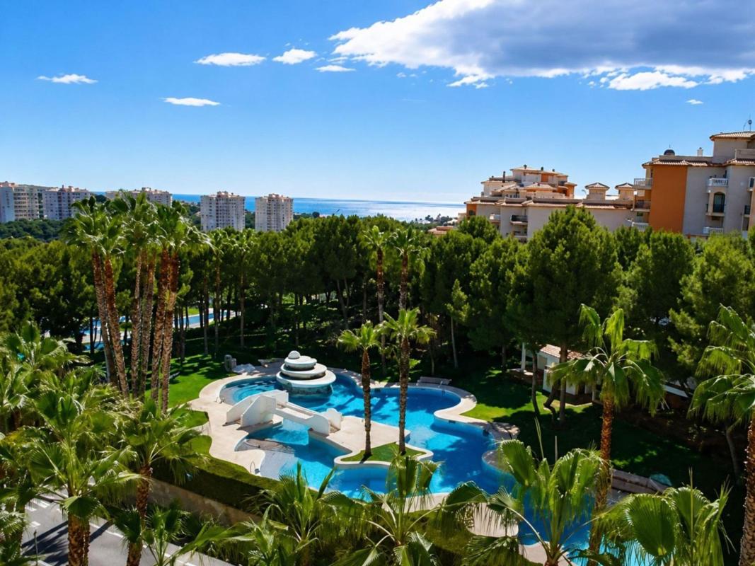 Sale of apartment in Piso en Campoamor, Orihuela, Orihuela
photo 3