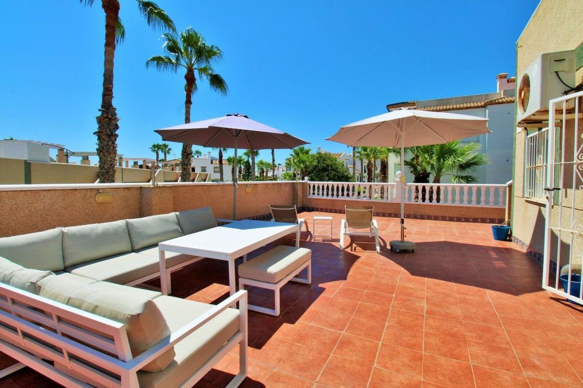 Sprzedaż mieszkania w Piso en Villamartín, Orihuela, Orihuela
photo 1