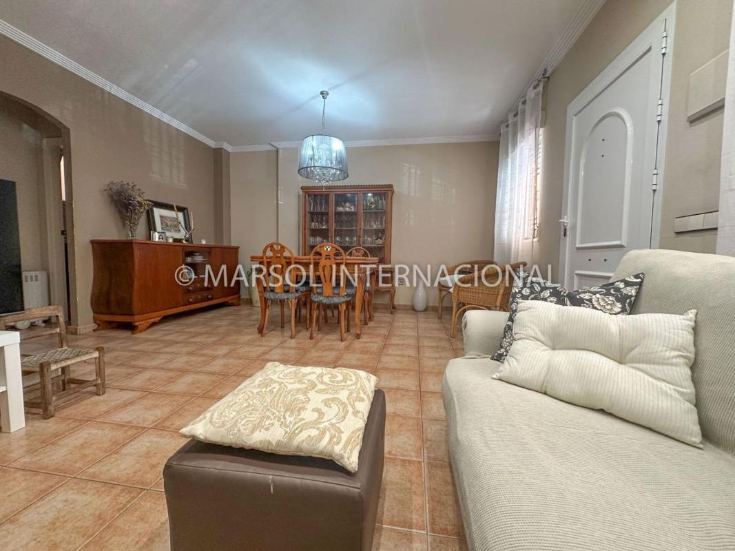 Продажа таунхауса в Chalet adosado en Calle País Valenciano, Orihuela Ciudad, Orihuela , Ориуэла photo 5