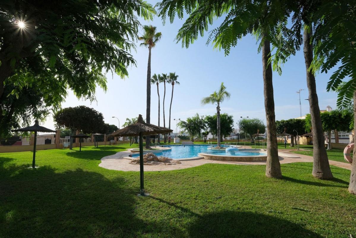 Sprzedaż mieszkania w Piso en La Florida, Orihuela, Orihuela
 photo 2