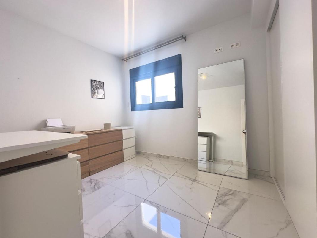 Sale of apartment in Piso en Urbanización V Martín Valencia, Villamartín, Orihuela, Orihuela
photo 3