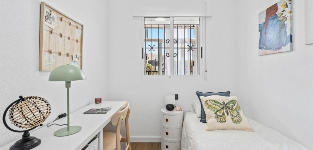 Sale of apartment in Piso en Playa Flamenca, Orihuela, Orihuela
photo 5