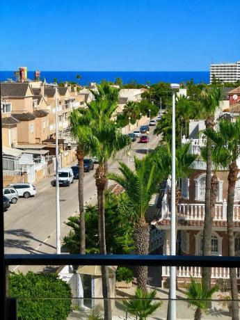 Ático en venta en Ático en La Zenia, Orihuela, Orihuela thumbnail 1
