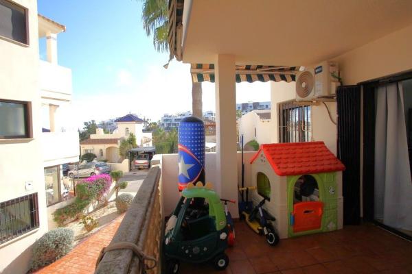 Sprzedaż mieszkania w Piso en La Zenia, Orihuela, Orihuela
photo 1