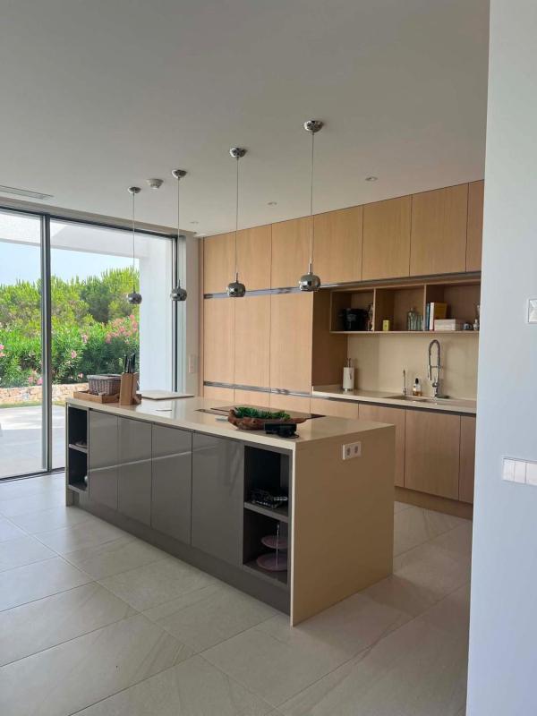 Nieruchomości na sprzedaż i do wynajęcia w Hiszpanii photo 2