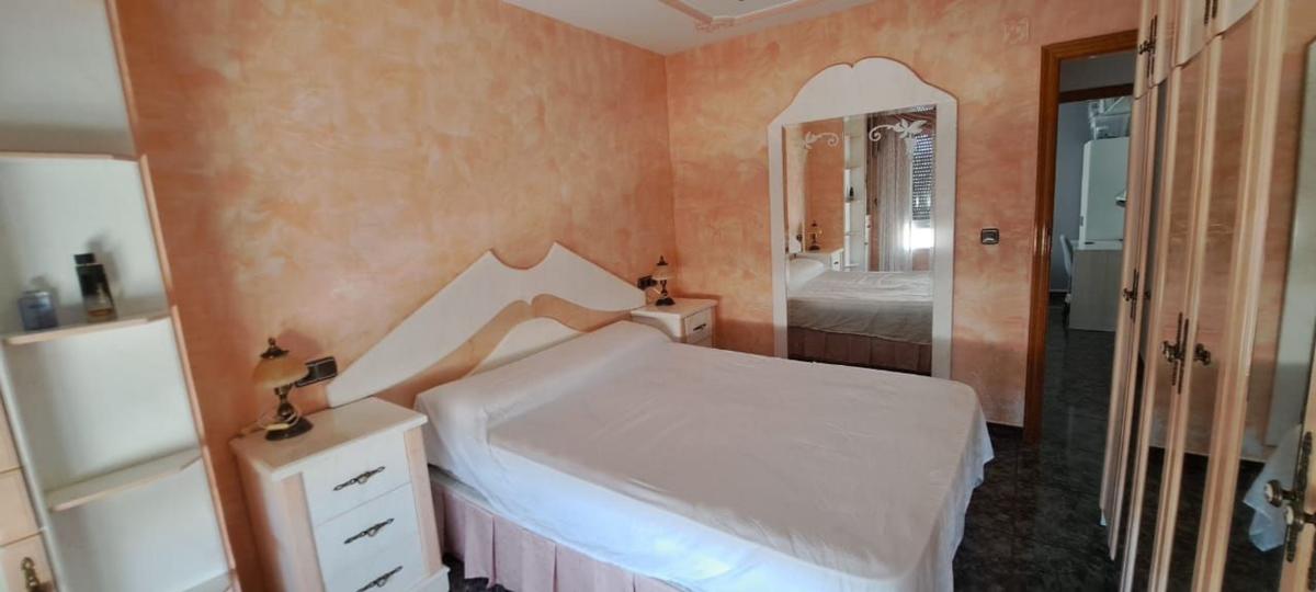 Venta de piso en Piso en Andres Cuartero Perea, 2, Molins-Campaneta-San Bartolomé, Orihuela, Orihuela
photo 2
