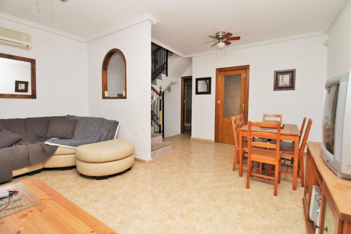 Sprzedaż szeregowego domku w Casa o chalet en Villamartín, Orihuela , Orihuela photo 4
