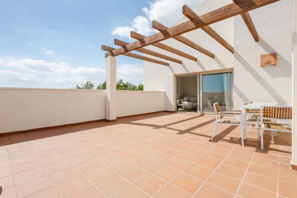 Ático en venta en Ático en Avenida de las Colinas, 2, Las Colinas Golf, Orihuela, Orihuela thumbnail 2