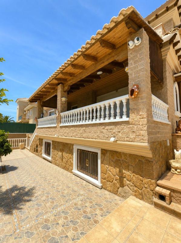 Propiedades en venta y alquiler en España photo 3