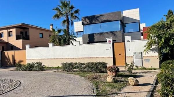 Casa o chalet independiente en Cañada del Molino, Torrevieja photo 1