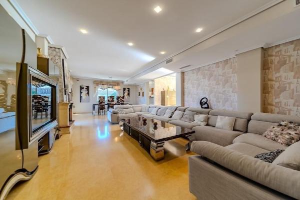 Chalet adosado en Urbanización Parque Mar 3, 16, Cañada del Molino, Torrevieja photo 4