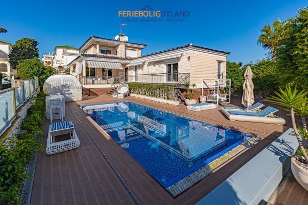 Casa o chalet independiente en Calle Mimosas s/n, Cañada del Molino, Torrevieja photo 1