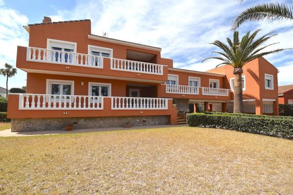 Casa o chalet independiente en Calle Mar Rojo, La Veleta, Torrevieja photo 1