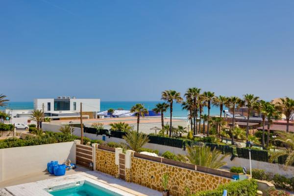 Casa o chalet independiente en Calle de los Hibiscus, Cañada del Molino, Torrevieja thumbnail 1