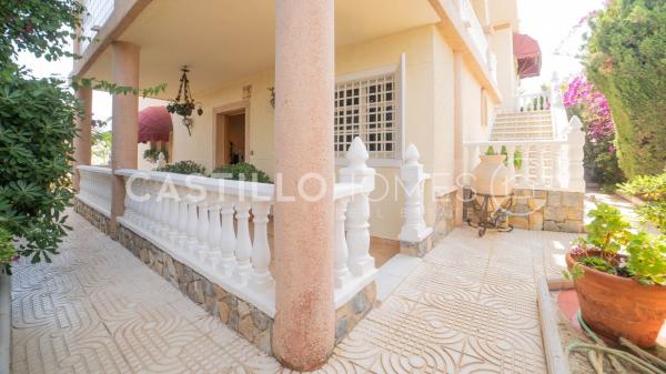 Casa o chalet independiente en Calle Mar Adriático, La Veleta, Torrevieja photo 4