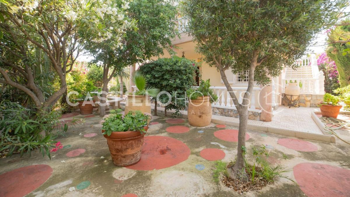 Propiedades en venta y alquiler en España photo 5
