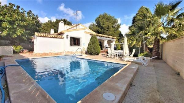 Casa o chalet independiente en Punta Prima, Torrevieja photo 1