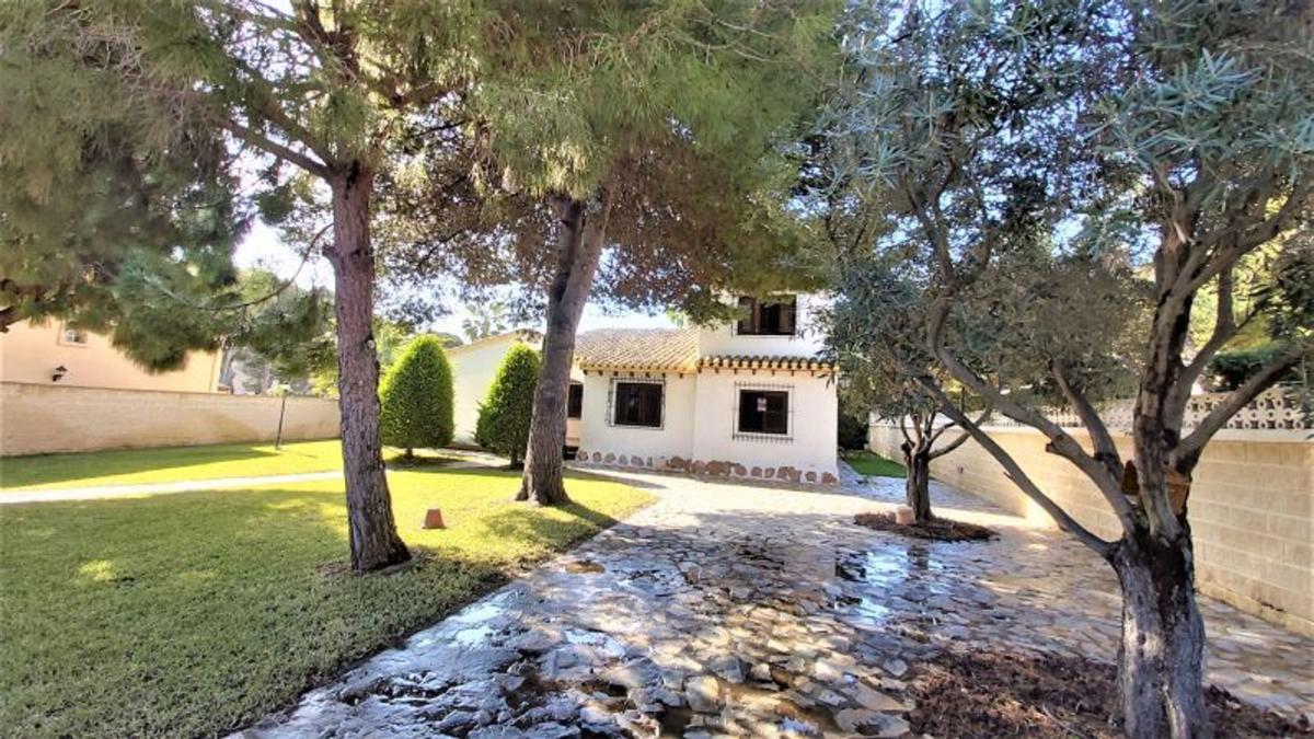 Propiedades en venta y alquiler en España photo 4