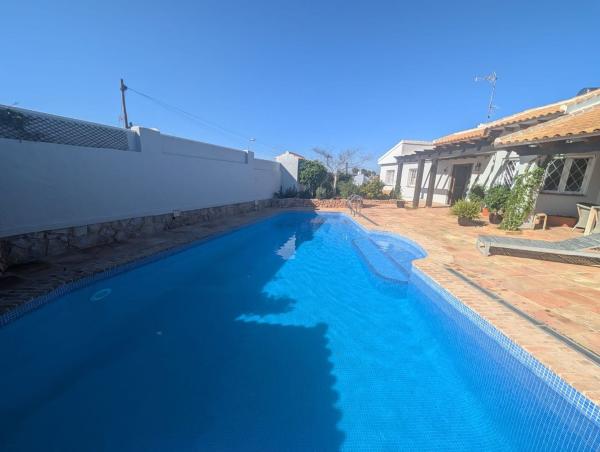 Casa o chalet independiente en Avenida Elche Bal, Los Balcones - Los Altos del Edén, Torrevieja photo 1