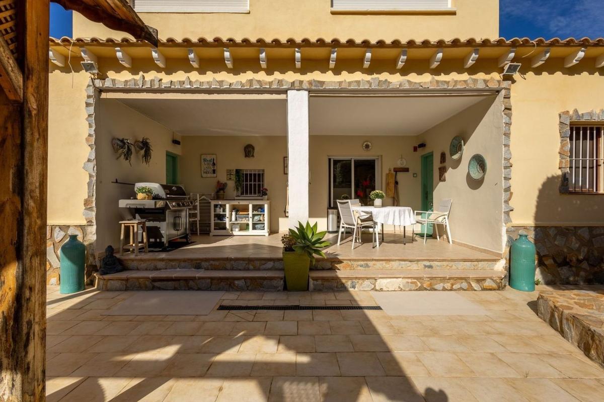 Sale of independent chalet in Casa o chalet independiente en Almoradí, Almoradí
 photo 2