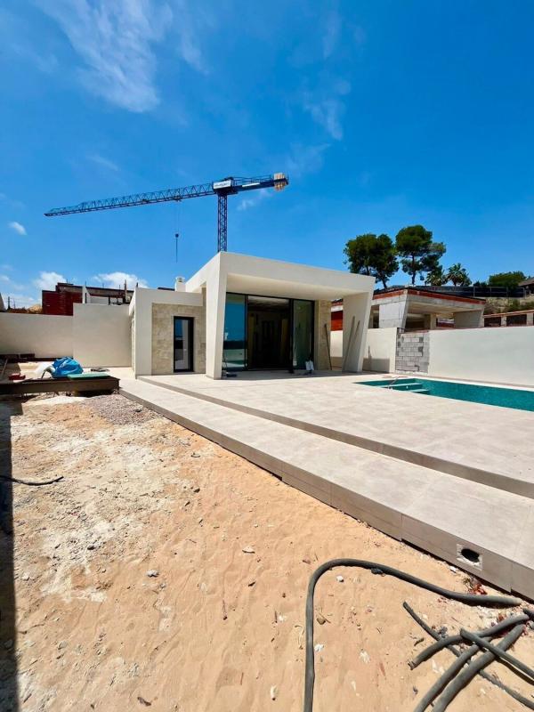 Properties for sale and rent in Spain photo 2
