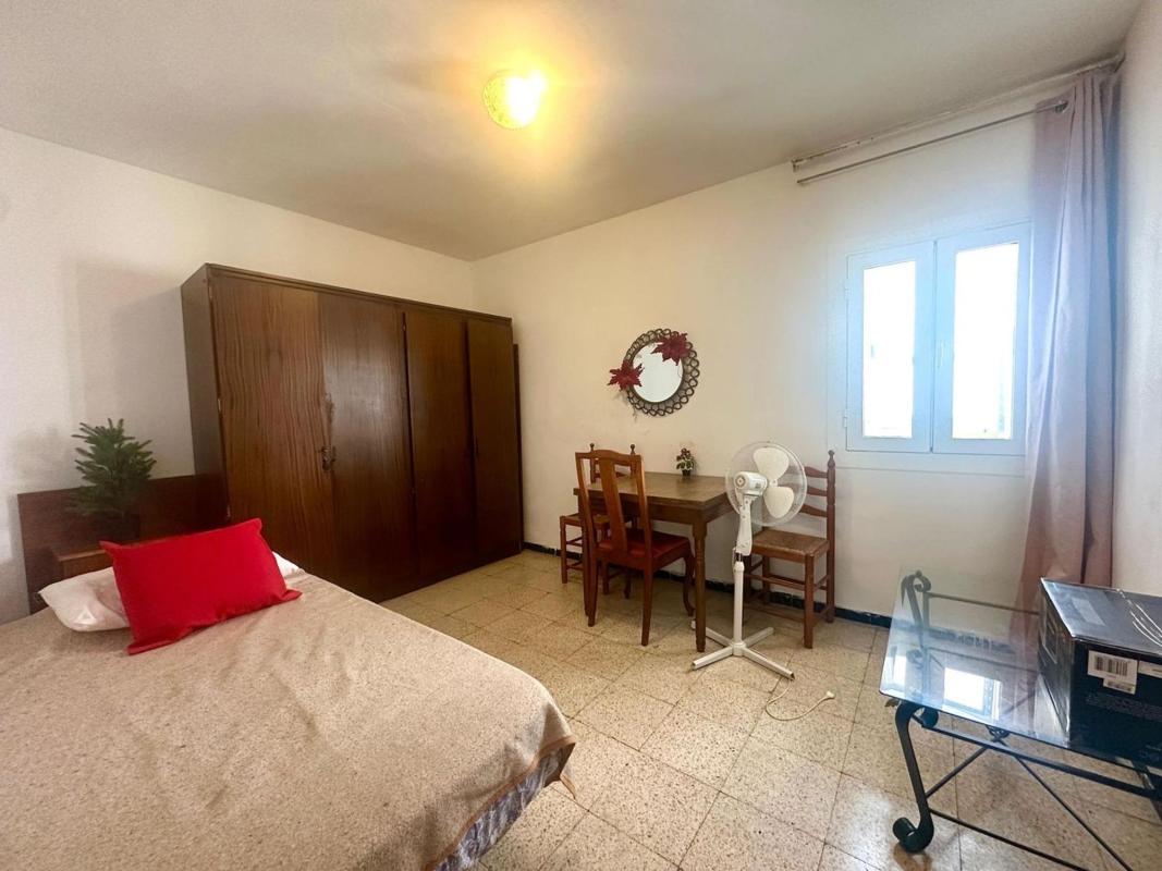 Venta de piso en Piso en Calle Cánovas del Castillo, Carolinas Altas, Alicante / Alacant, Alicante / Alacant
photo 4
