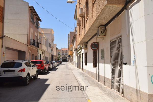 Local en Calle Carles I, Novelda thumbnail 1