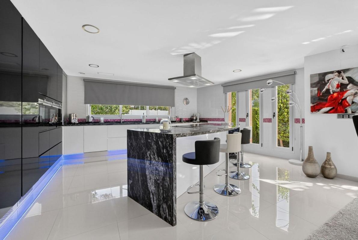 Продажа отдельного шале в Casa o chalet independiente en Calle Jinjolero, 6, Pinar de Campoverde, Pilar de la Horadada, Пилар де ла Орадада photo 2