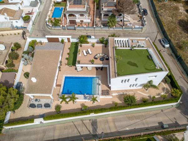 Independent chalet for sale in Casa o chalet independiente en Calle Jinjolero, 6, Pinar de Campoverde, Pilar de la Horadada, Pilar de la Horadada
 photo 4