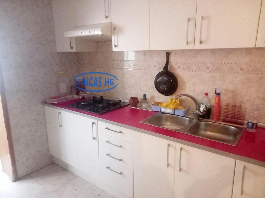 Продажа квартиры на Piso en Virgen del Remedio - Parque lo Morant, Alicante / Alacant, Аликанте / Алакант
photo 2