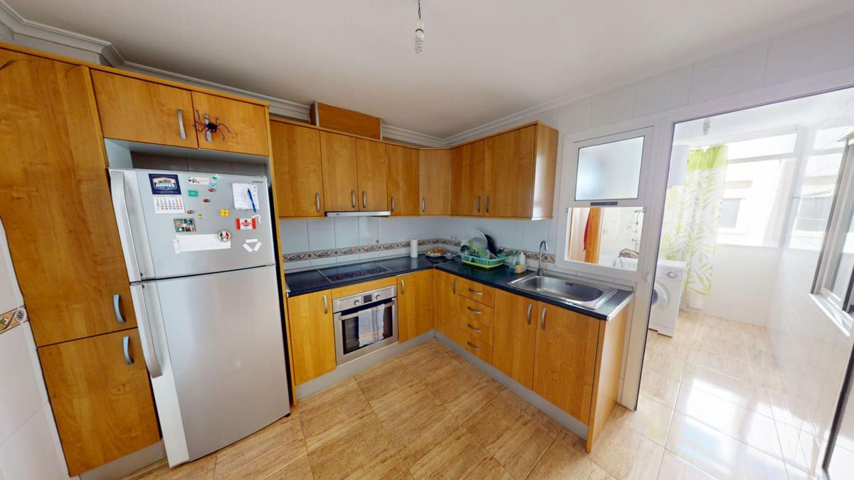 Venta de piso en Piso en Mario Pastor Sempere, Los Magros-Casablanca, Elche / Elx, Elche / Elx
photo 5
