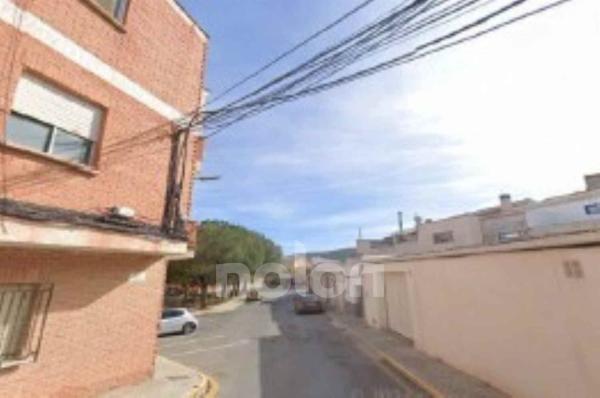 Venta de piso en Piso en Calle Oscar Esplá, Pinoso, Pinoso
thumbnail 3