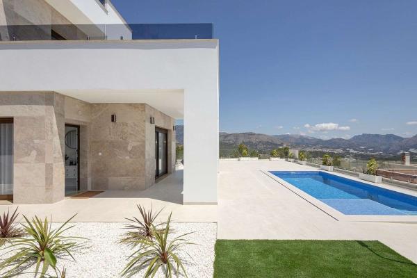 Independent chalet for sale in Casa o chalet independiente en Casco urbano, Polop, Polop
photo 1