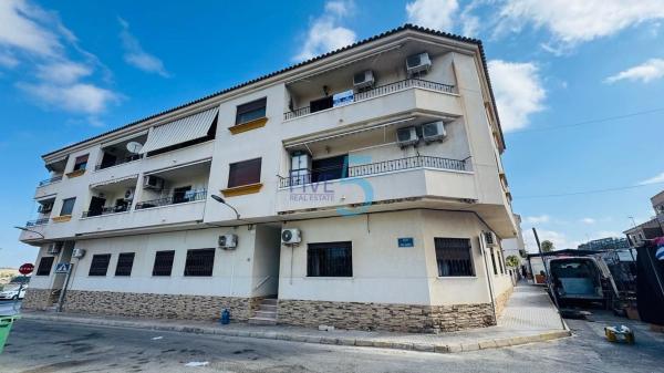 Sale of flat in Piso en Centro, San Miguel de Salinas, San Miguel de Salinas
photo 1