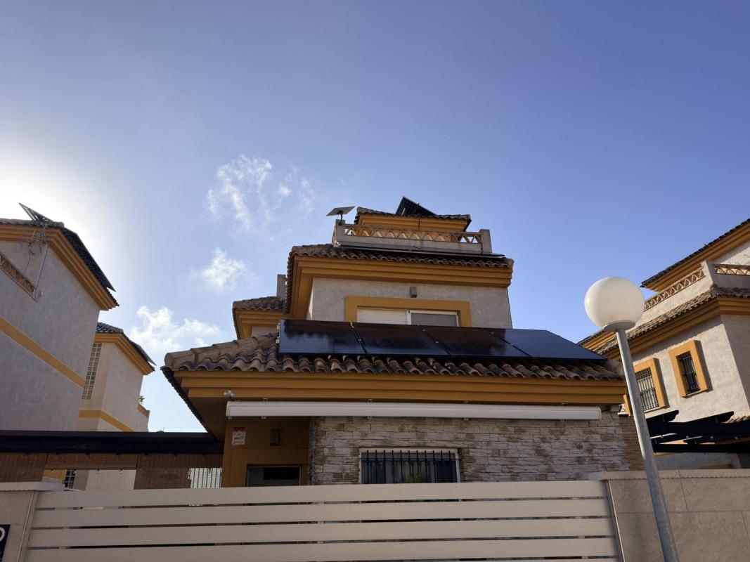 Продажа отдельного шале в Casa o chalet independiente en Partida Rafaela, 9, Los Montesinos, Лос-Монтесинос photo 2