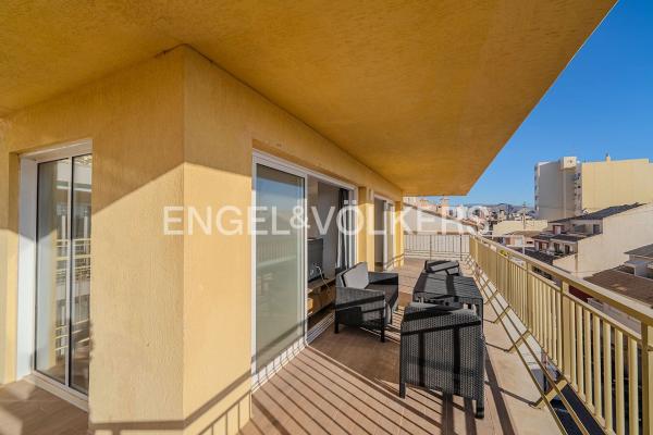 Sale of flat in Piso en Calle Sant Pere, 156, Campello Playa, El Campello, El Campello
thumbnail 2