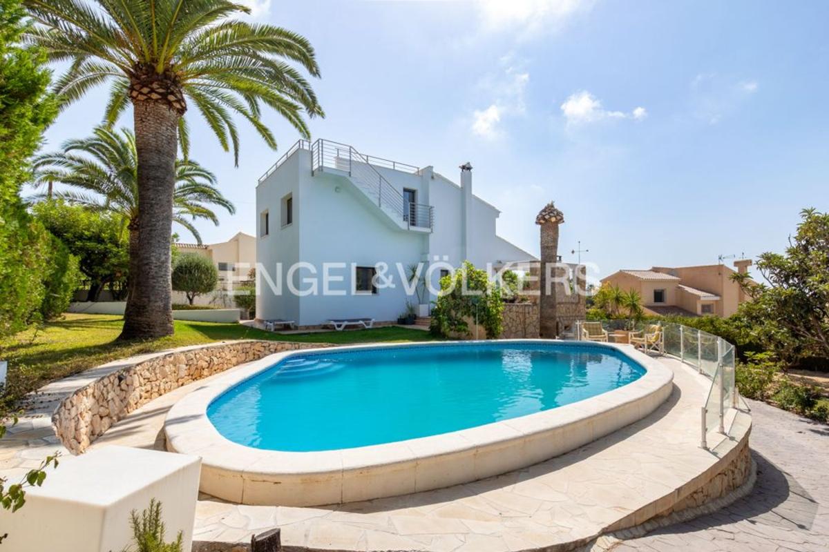 Продажа отдельного шале в Casa o chalet independiente en Cometa-Carrió, Calpe, Кальпе photo 3