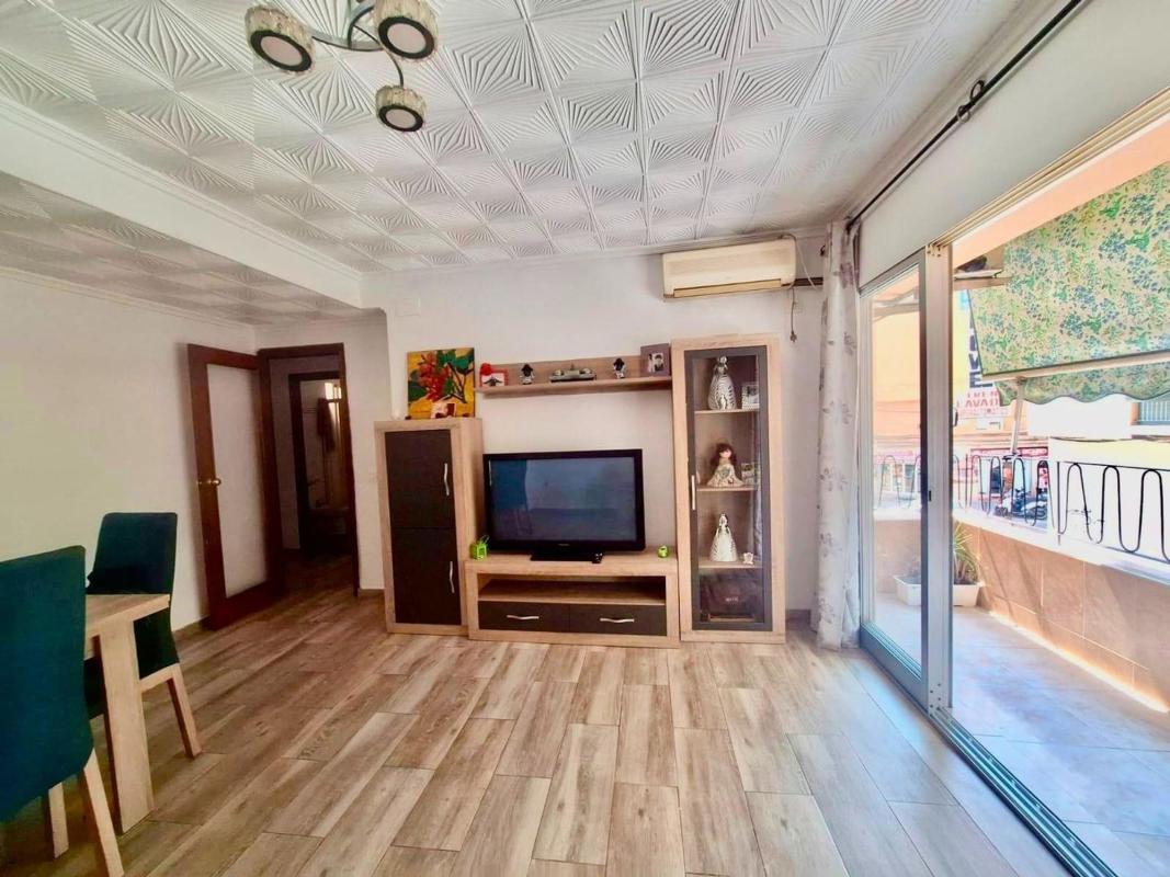 Venta de piso en Piso en Calle de Sant Mateu, Plà del Bon Repòs-La Goteta, Alicante / Alacant, Alicante / Alacant
photo 4