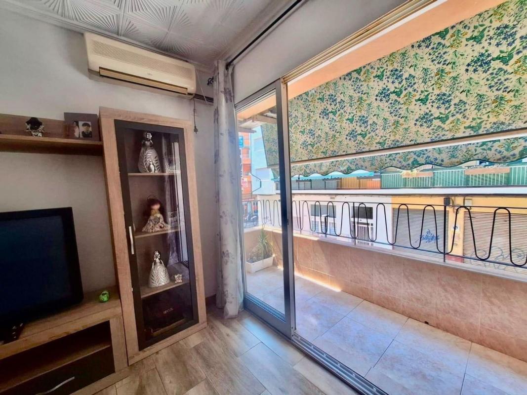 Venta de piso en Piso en Calle de Sant Mateu, Plà del Bon Repòs-La Goteta, Alicante / Alacant, Alicante / Alacant
photo 5
