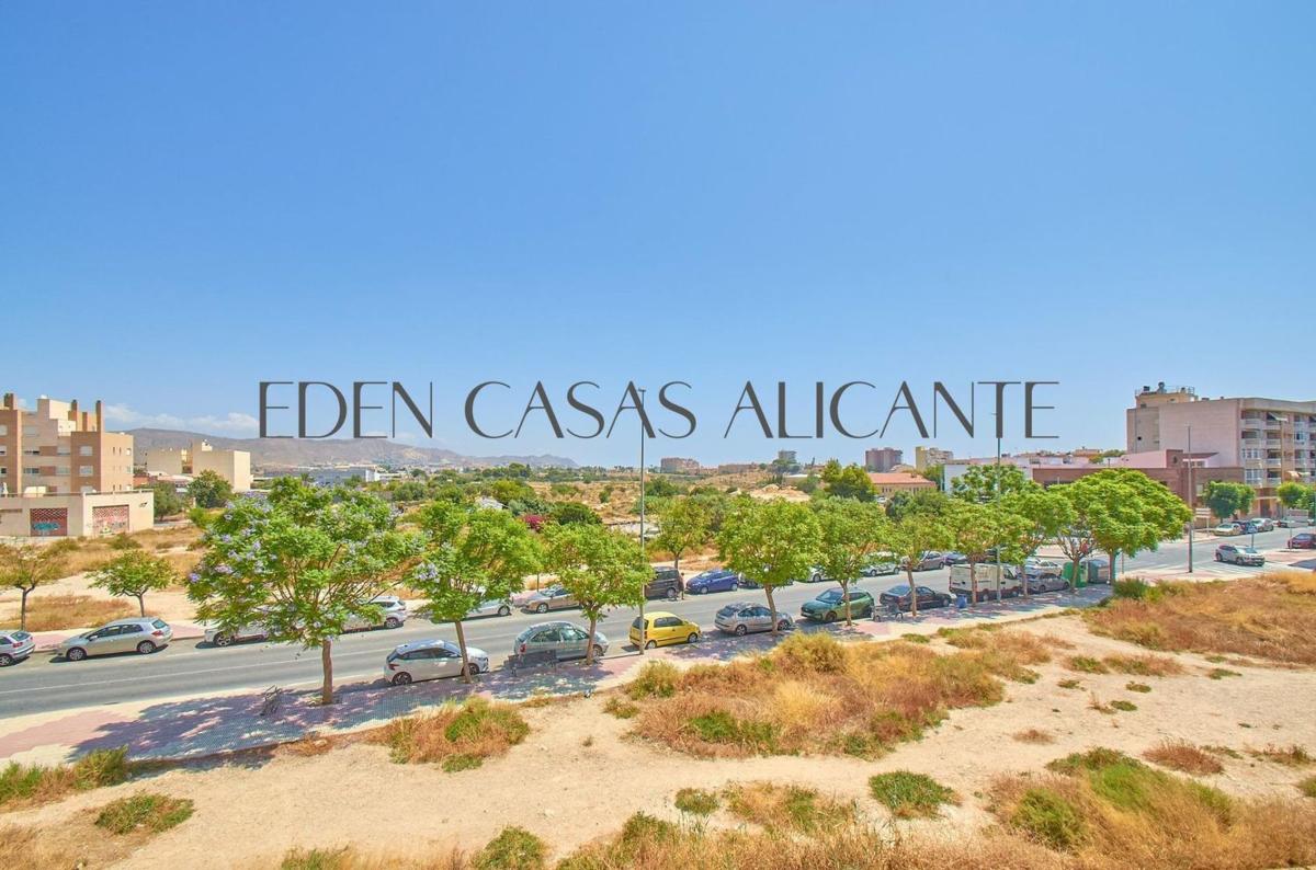 Sale of apartment in Piso en Calle de Sant Joan Bosco, 33, Campello Pueblo, El Campello, El Campello
photo 3