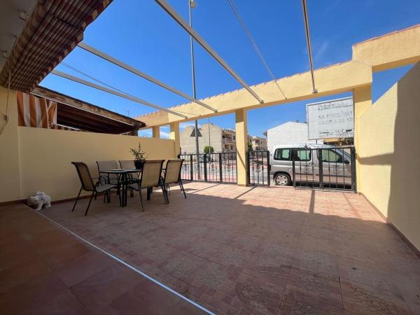 Частный шале на продаже в Casa o chalet independiente en San Fulgencio, Сан-Фульхенсио photo 1