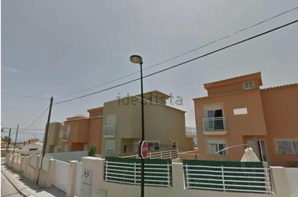 Chalet pareado en Calle les Palmeretes, Colonia Escandinavia-Cautivador, Alfaz del Pi thumbnail 2