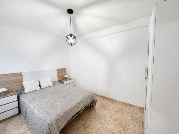 Venta de piso en Piso en Calle Cisne, 45, Ciudad de Asís, Alicante / Alacant, Alicante / Alacant
thumbnail 3